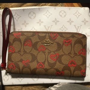Coach Hearts Valentine Bi-Fold Wallet RED NEW